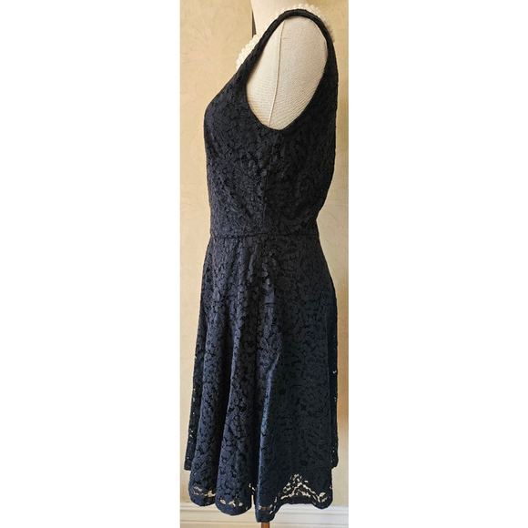 Betsey Johnson Black Lace Fit & Flare Sleeveless Dress w/Pearl Collar-Size 6 - Picture 5 of 9
